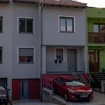 Element Bed & Breakfast 3*